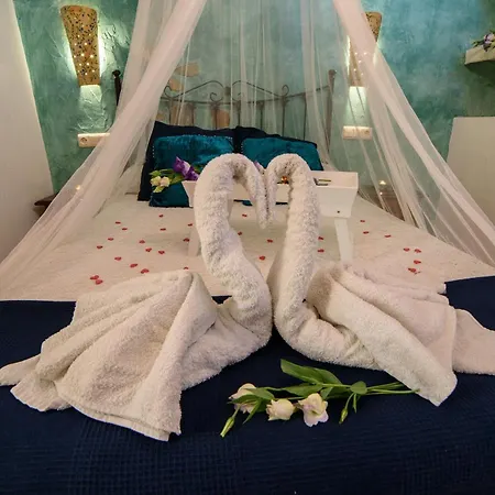 Casa Al Reves Holiday home Laroya